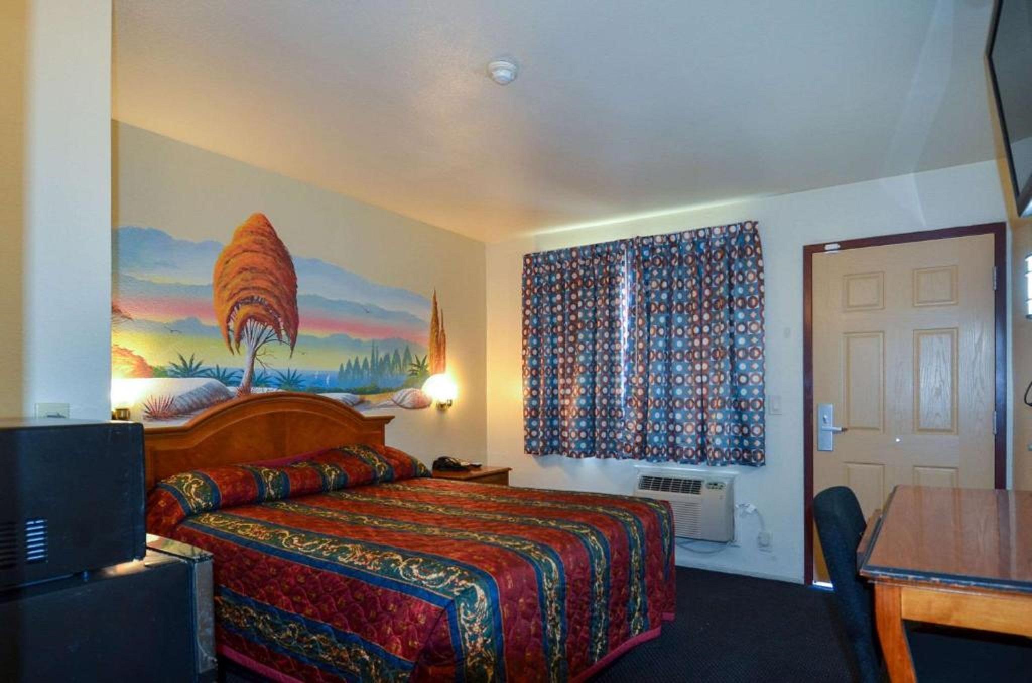 Beyond Stay Hotel Victorville Downtown Екстер'єр фото