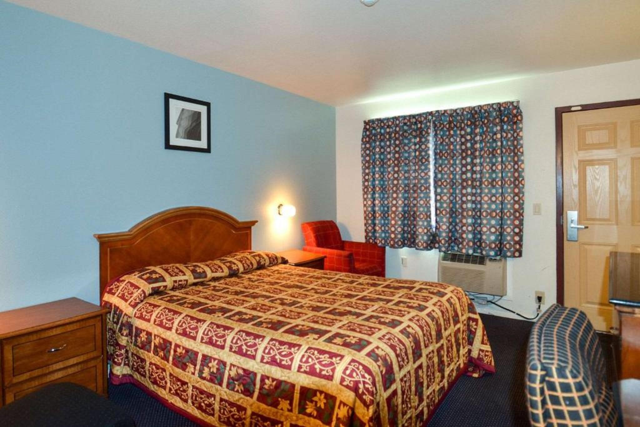 Beyond Stay Hotel Victorville Downtown Екстер'єр фото