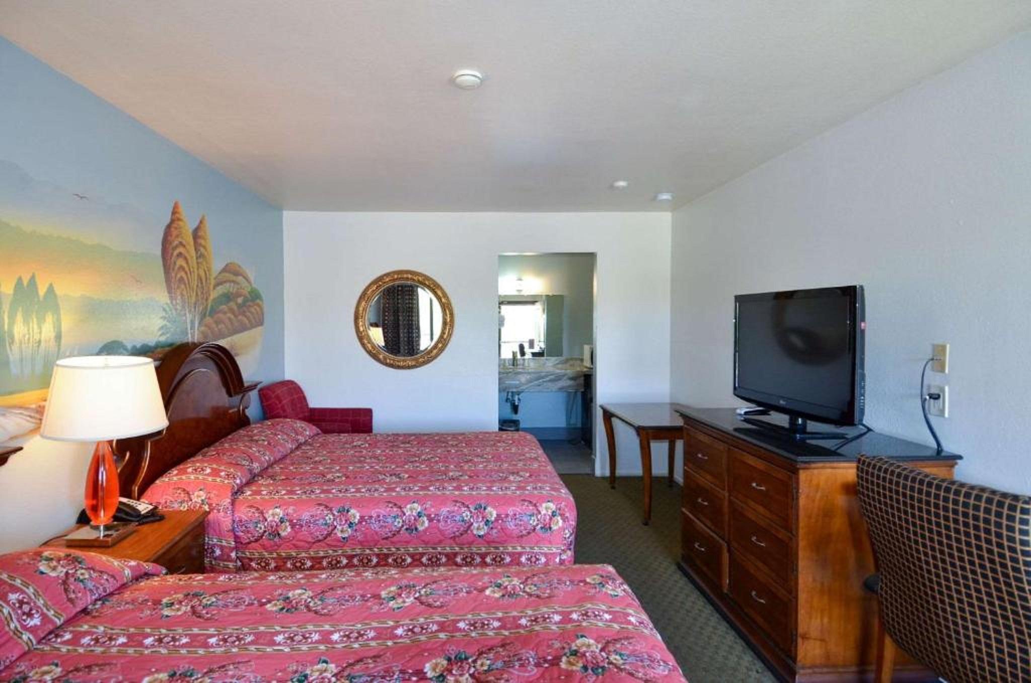 Beyond Stay Hotel Victorville Downtown Екстер'єр фото